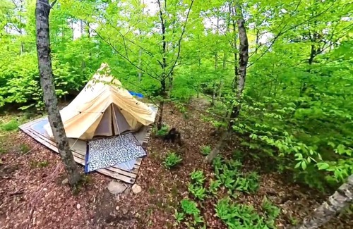 Harris RV Rental | Atabeyra Bell Tent Taino Woods 15 mins to Bethel Woods Concerts, Casino, Falls