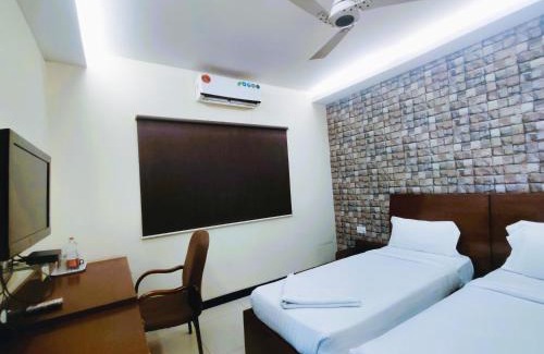 Shivaji Nagar Hotel | Athasri Hotel Infantry Road