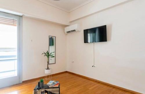 Neapoli Apartment | Athenian Stay Trikoupi 2 Apartment