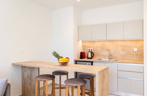 Dafni Apartment | Athens Grec Suites - Dafni Radiant Nest