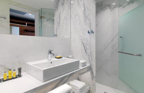 Palaio Faliro Hotel | Athens Marriott Hotel