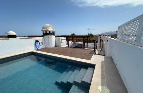Vera Beach Apartment | Atico duplex con piscina privada, solárium y barbacoa