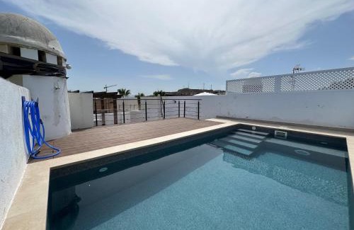 Vera Beach Apartment | Atico duplex con piscina privada, solárium y barbacoa
