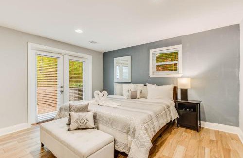 Decatur House | Atlanta's Luxe 6-Bedroom Haven