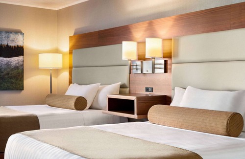 Bathurst Hotel | Atlantic Host Hotel, Trademark Collection by Wyndham