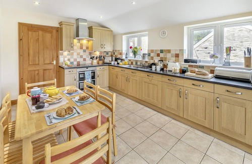 Porthleven House | Atlantic View - Three Bedroom House, Sleeps 6