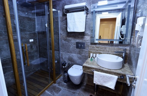 Batman Hotel | Atlihan Park Hotel