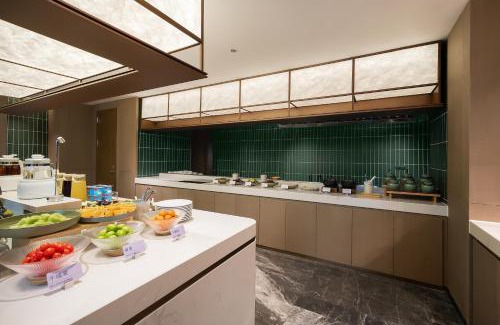 Chongqing Hotel | Atour Hotel Chongqing Liangjiang Happiness Plaza