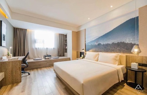 Jiangyin Hotel | Atour Hotel (Jiangyin Binjiang Middle Road Sports Center)