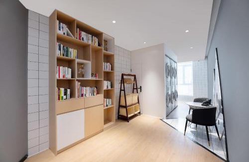 Chengguan Hotel | Atour Hotel Lanzhou Xiguan Zhangye Road Pedestrian Street