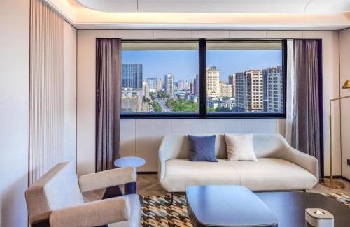 Tie Xi Hotel | Atour Hotel Shenyang Tiexi Plaza Qigong Street Subway Station