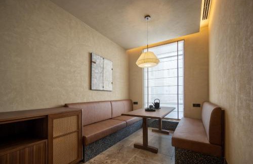 Lucheng District Hotel | Atour Hotel Wenzhou Wuma Street Pedestrian Street