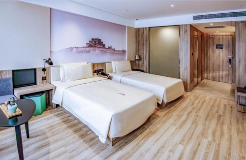 Yuyang District Hotel | Atour Hotel Yuyang West Road