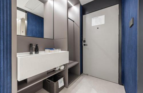 North Chaoyang Hotel | Atour Light Hotel Beijing Zhongguancun Xitucheng Subway Station