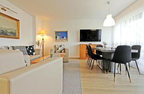 Heviz Apartment | Atrium Apartman Hévíz mit Panoramaterrasse und Tiefgarage