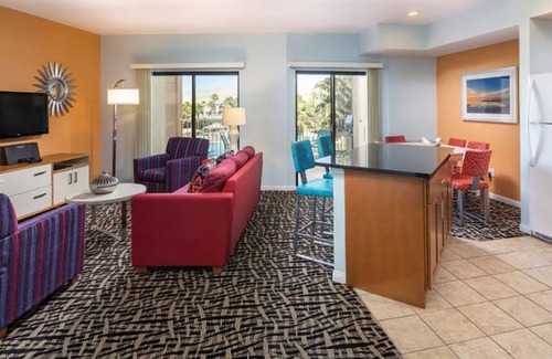 Terra Lago Hotel | Attend Stagecoach Music Fest in Indio at this picturesque desert retreat.