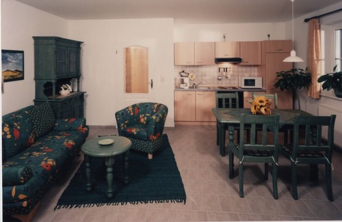 Zinnowitz Apartment | Attractive and tastefully furnished apartment in a maritime country house style.