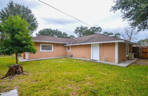 Spring Branch West Apartment | Attractive Suite by Memorial City Mall, W Houston
