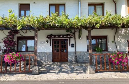 Laukiz House | Atxispe Etxea Casa Rural