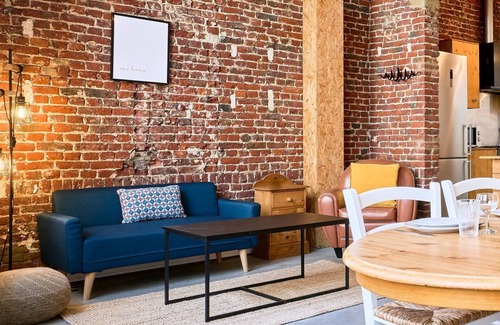 Lille-Moulins Apartment | Atypical Apartment with 2 basement bedrooms