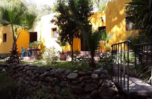 Asgaour House | Au Bord de l'Eau