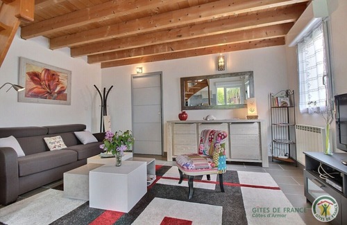 Saint-Quay-Perros House | Au Bord du Ruisseau - Saint Quay Perros