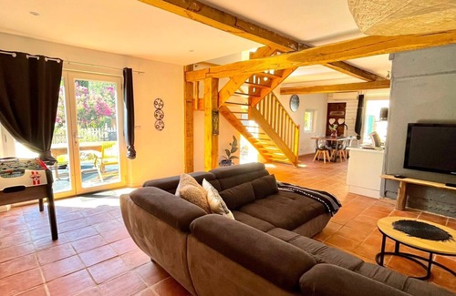 Lisle-sur-Tarn Other | Au Cœur du Vignoble, Chai 6 Pers Avec Piscine