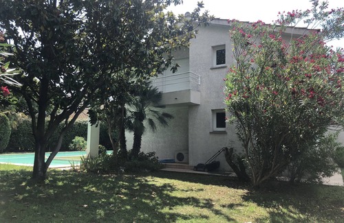 Baillargues House | Au Coeur du Golf de Massane Villa Contemporaine Climatisée Avec Piscine