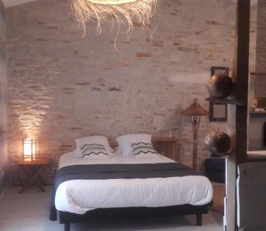 Saint-Saturnin-du-Bois House | Au Domaine du Petit Cercoux