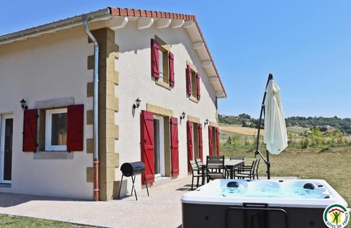 Le Grand Serre Villa | au gite de la cascade