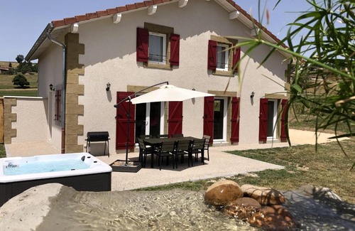 Le Grand Serre Villa | au gite de la cascade
