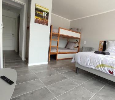 Leoville Bed & Breakfast | Au pied du Lariat