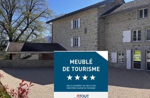 Saint-Rambert-en-Bugey Villa | Au Verge Maison de charme avec piscine