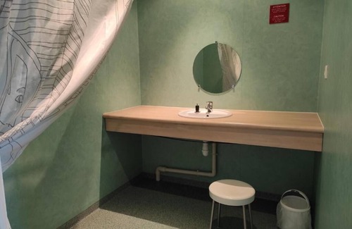 Cherbourg-en-Cotentin Hostel | Auberge de Jeunesse HI Cherbourg