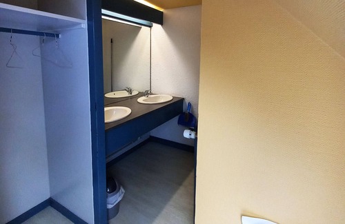 Saint-Brieuc Hostel | Auberge de Jeunesse HI Saint-Brieuc