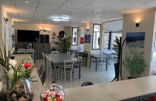 Freycenet-la-Tour Apartment | Auberge de la Tour