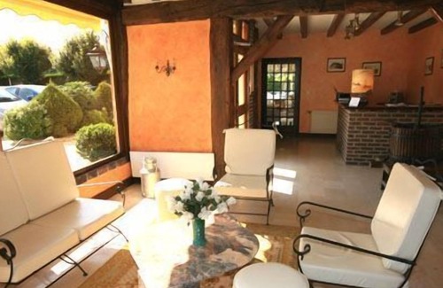 Mesnil-Saint-Pere Hotel | Auberge du Lac, Sure Hotel Collection by Best Western