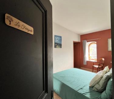Saint-Jean-de-Valeriscle Hotel | Auberge La Tournelle