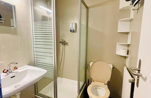Bourg-Saint-Pierre Hotel | Auberge les Charmettes