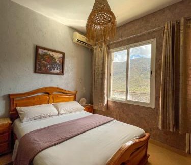 Aqesri House | Auberge Les Montagnes du Paradis Your Hidden Retreat in Paradise Valley