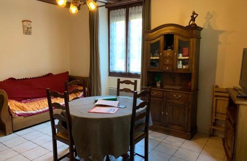Chateau-Verdun House | Aucairn