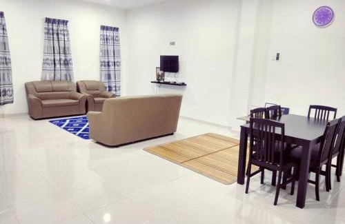 Hutan Kampung House | Aufa Alor Setar Near HSB 4 airconds Wifi