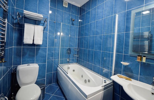 Old Boulevard Hotel | Aura Boutique Hotel