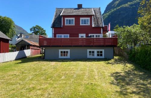 Aurland House | Aurland Guesthouse