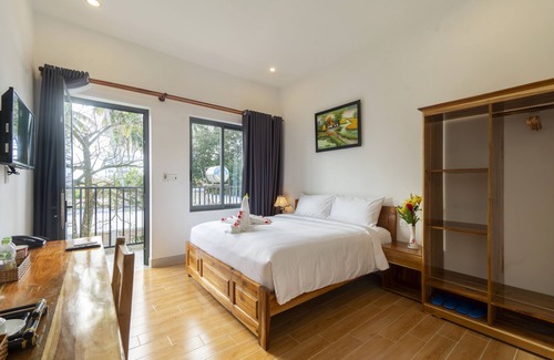 Cua Lap House | Aurora House