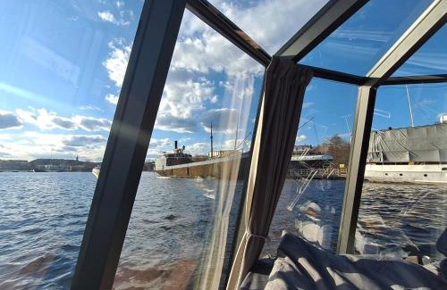Savonlinna Boat Rental | Aurora Hut Savonlinna