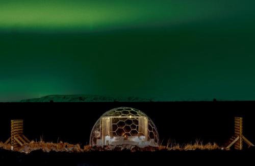 Hella House | Aurora Igloo