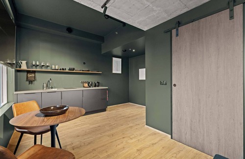 Capital Region Apartment | Aurora Nooks - Economy Studio