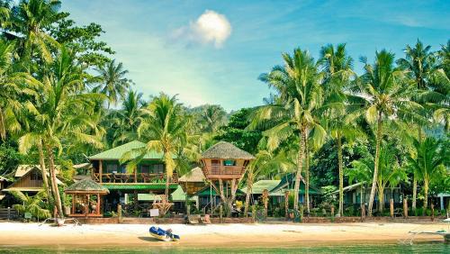 Port Barton Resort | Ausan Beach Front Cottages