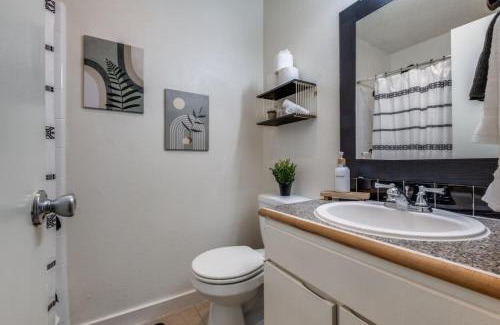 North University Apartment | Austin Central 10 Min to Downtown